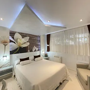https://el-jardin-soto-de-la-marina.bilbaohotelsspain.com